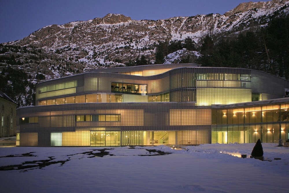 uller balneario de Panticosa invierno 