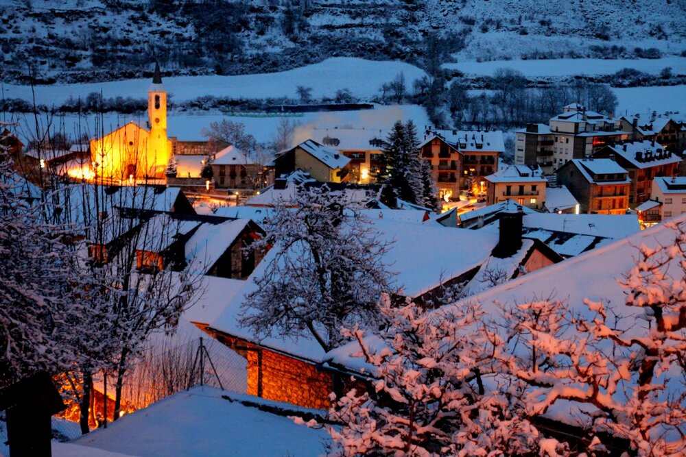 pueblos invierno uller Espot Lleida